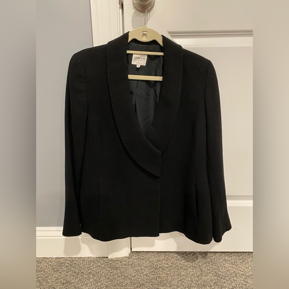 NEW LOW PRICE Armani Collezioni Black Vintage Woman’s Jacket - Picture 1 of 4